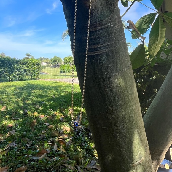 Evil eye 🧿 gold tone chocker - Picture 2 of 7